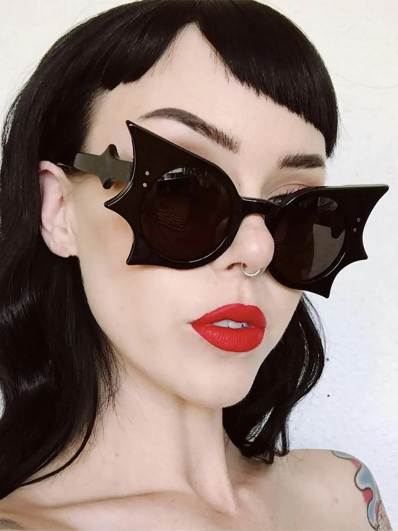 Halloween Bat Sunglasses – Novelty Party Glasses for Women & Men | 2 Pack